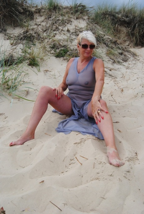 playa de la abuela bastante pornografico galerías