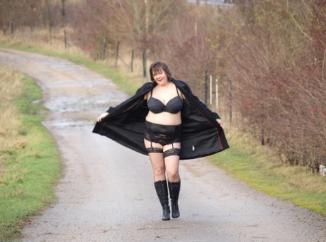 boty s velkými prsy vysoce kvalitní pornografii sbírka