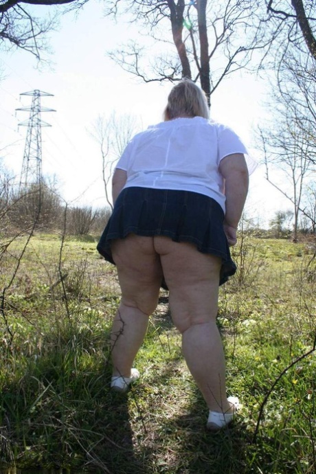 bbw na zewnątrz darmowe piękne zdjęcia