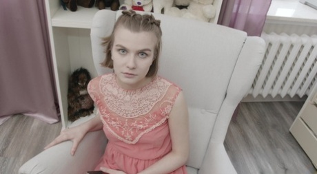 Lana Broks top actress pics