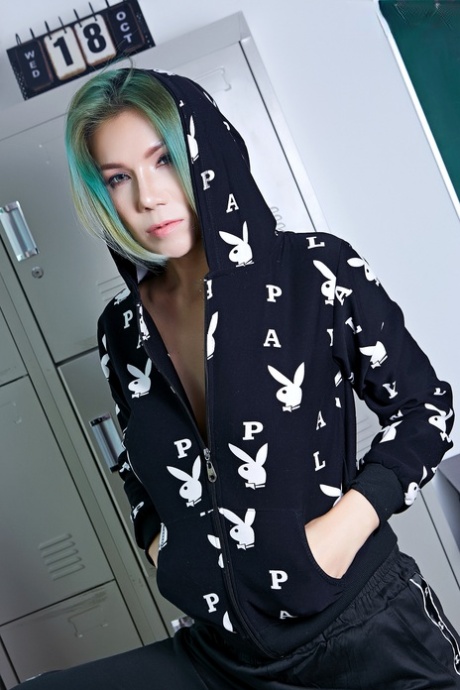 asiatisk trening top pene img