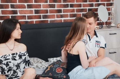 trioen sexet eksklusiv img