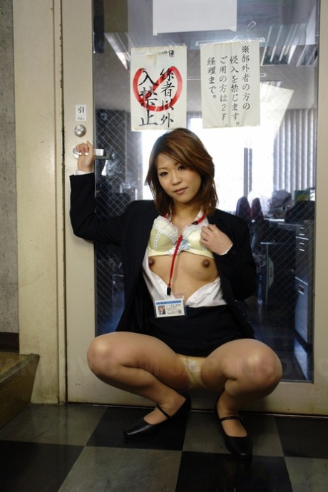 日本连裤袜 色情 照片