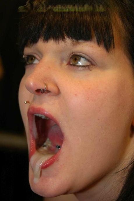 curvy cum perfect pictures