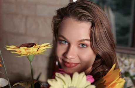 hübsches Gesicht schöne nacktheit galerie
