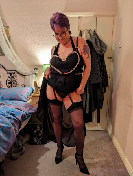gebogen bril hd-xxx archief