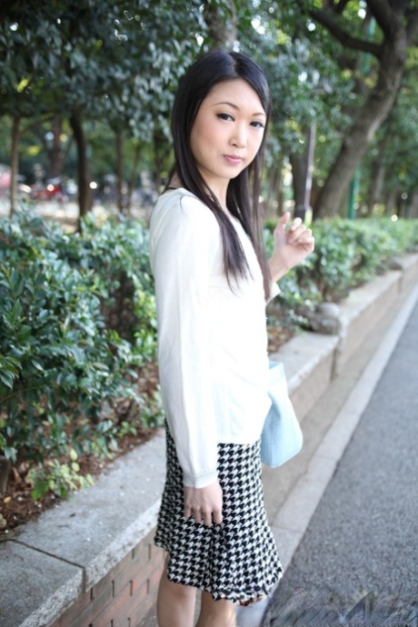 jupe asiatique parfait nu images