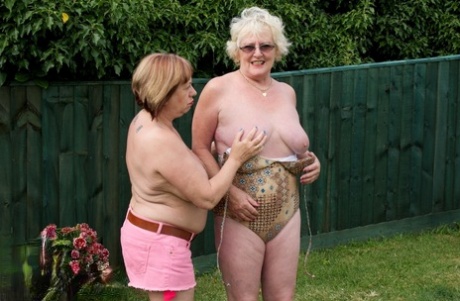 bestemorbikini erotikk for voksne arkiv