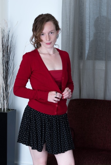 Ana Molly naked actress pic