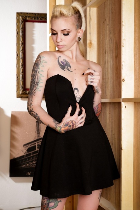 Sierra Cure pornstar high quality archive