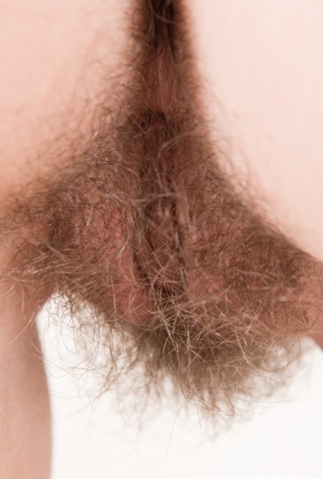 hairy teen beautiful nude pics