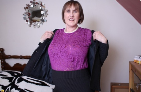 granny undressing free naked photo