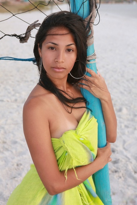 Ruth Medina star high quality images