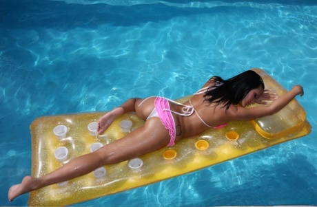 bikini feet art xxx images