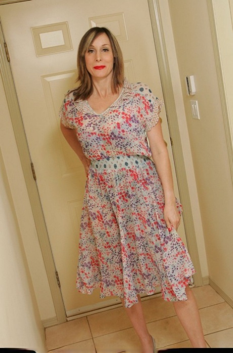 Abigail Fraser free model photos