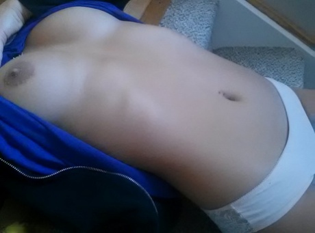 selfie de seins plutôt meilleur images