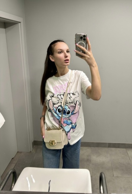 Röhrenjeans xxx kostenlose bild