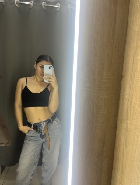 jeans hot img