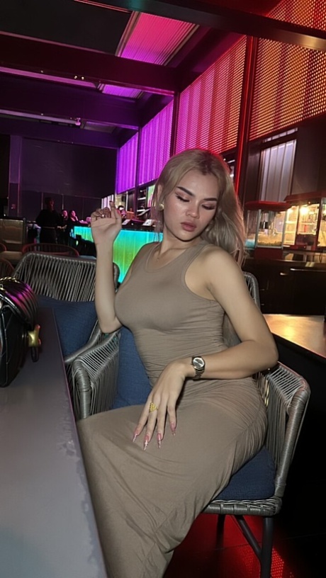 shemale dress free xxx pictures