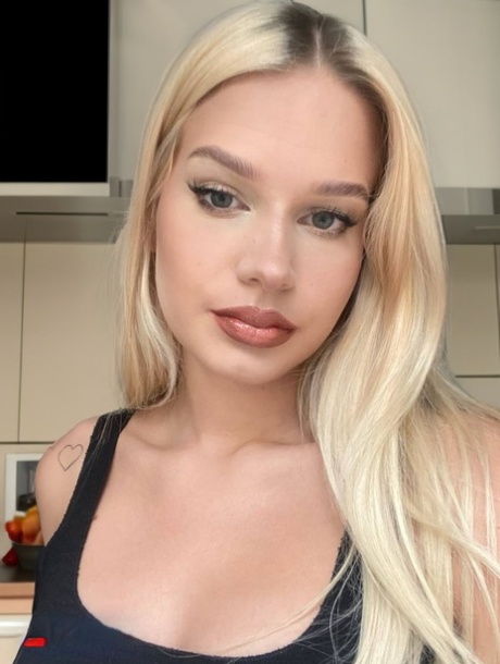 blondýnka sólo nejlépe horké obrázky