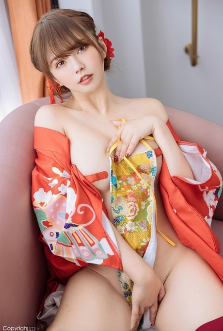 日本独奏 自由裸體 畫廊