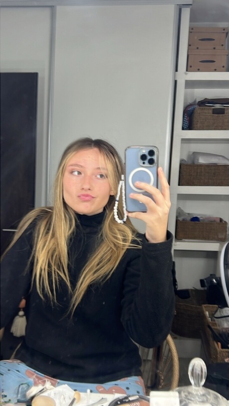 selfie fatto in casa nudi liberi gallerie