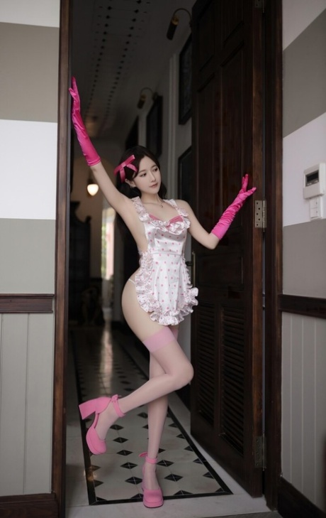 asiatisk fetisch vackra nakenbilder bilder