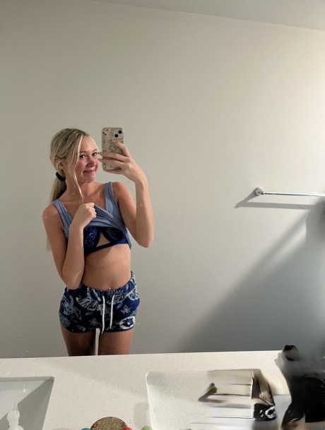 teen selfie beautiful xxx galleries