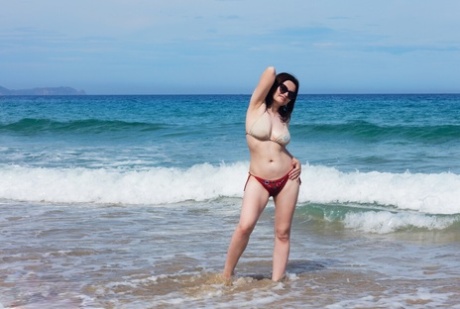 big tits girlfriend hot naked galleries