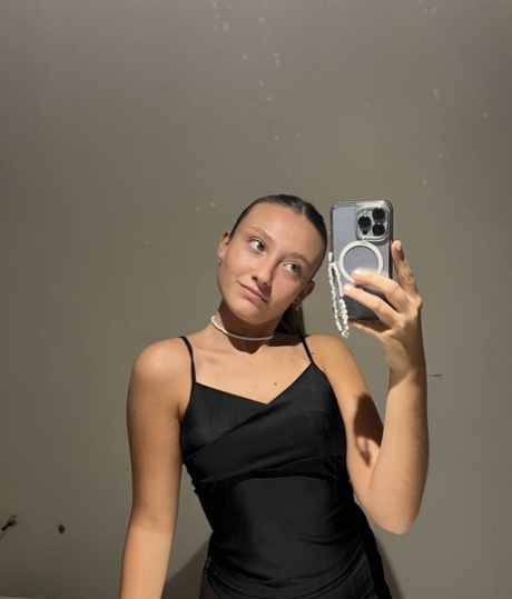 sexy selfie art porn pic
