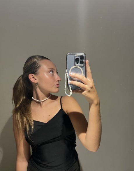 sexy selfie adult photos