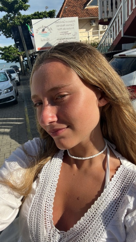 amateur teen selfie art naked photo
