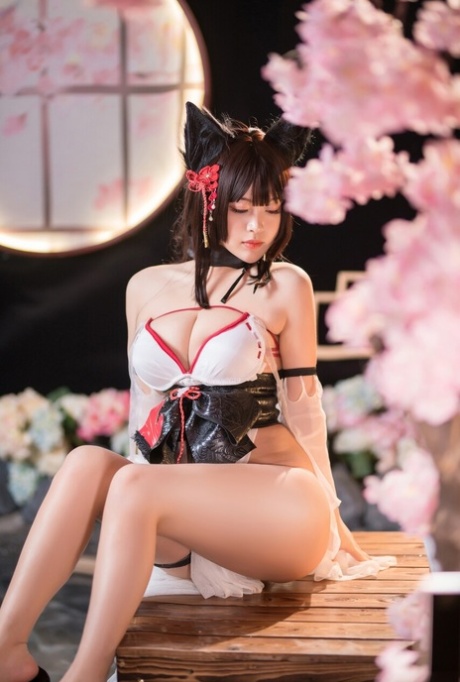 巨乳コスプレ 無料セックス 写真