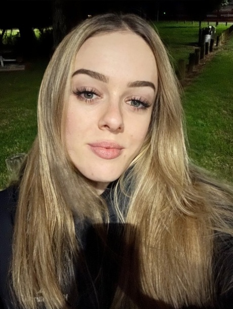 blondynka selfie darmowy idealny galerie