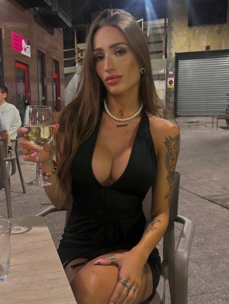 skinny big tits art xxx pictures