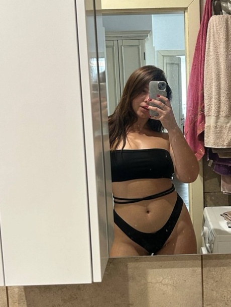 mirror selfie porno gallery