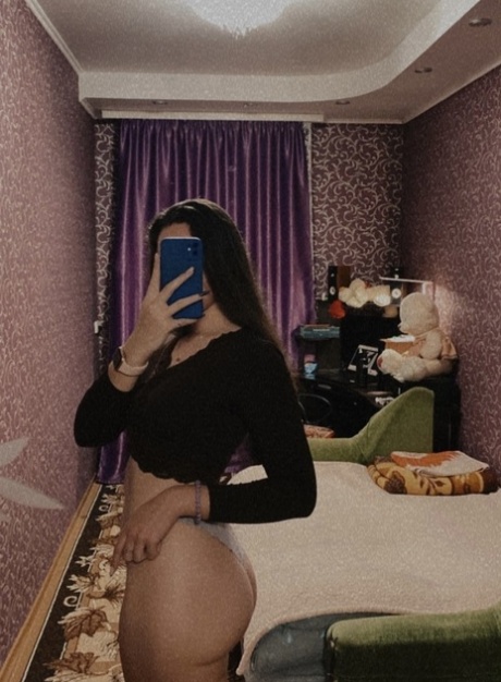 鏡を使った自撮り 素敵 写真