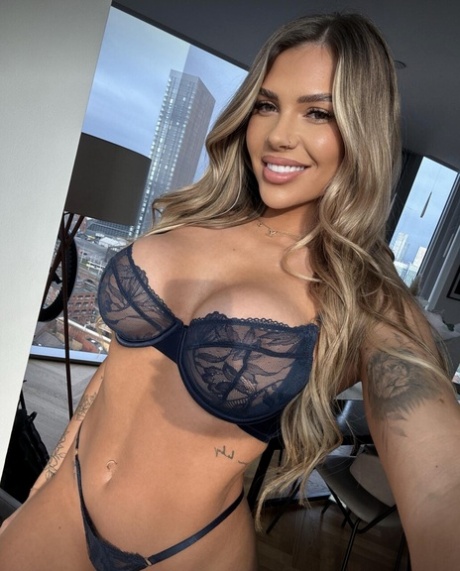 lingerie model exclusive galleries