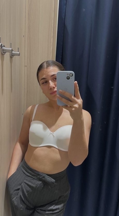 homemade selfie free nude photo