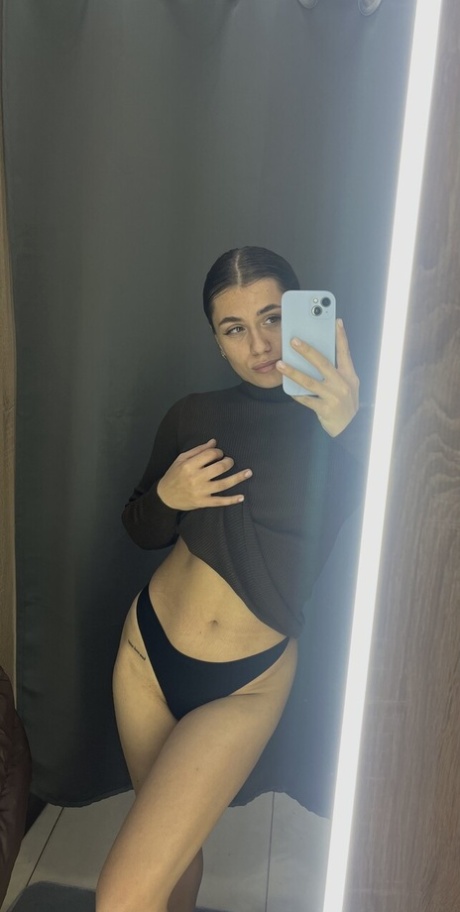 10代の自撮り ホットセクシー 画像