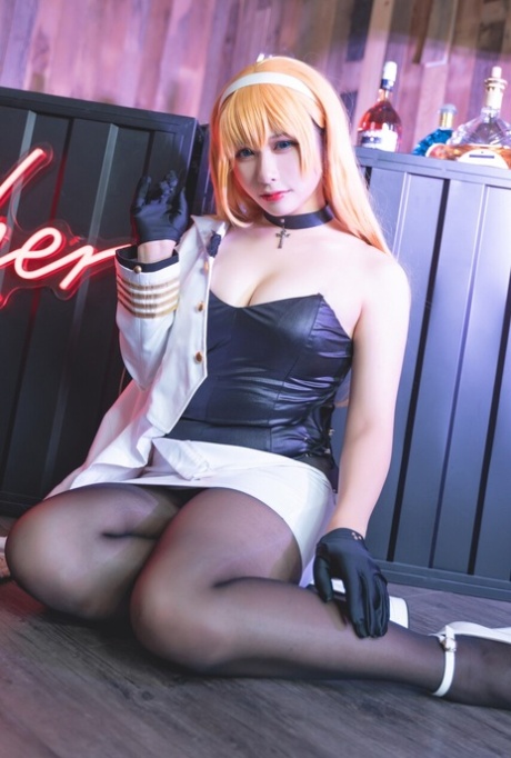 blondine asiatisk smuk perfekt gallerier