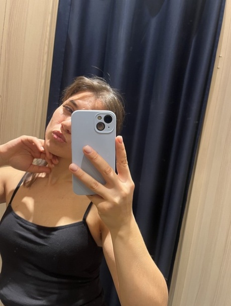 amateur teen selfie hot sex picture