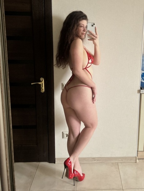 nonna rasata pornografico xxx Immagine
