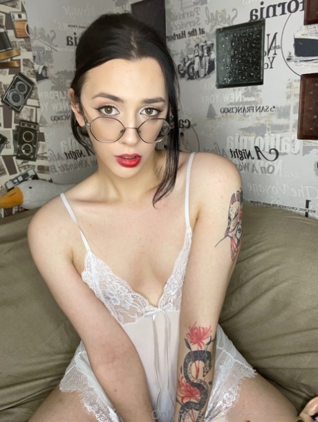 teen trans pornographic photo