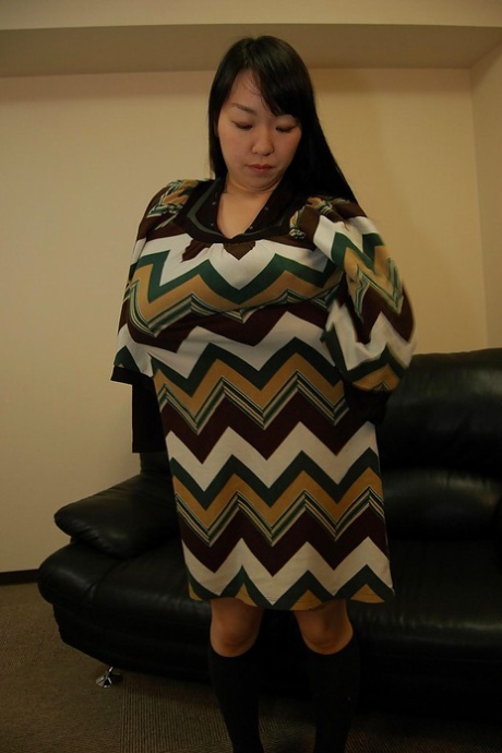 déshabillage asiatique joli img