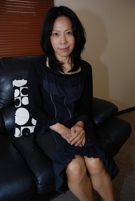 asian milf art naked img