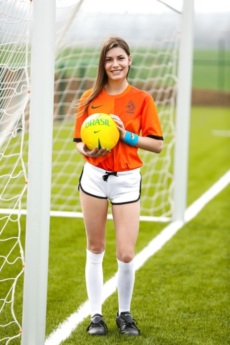 Lilly Peterson high quality model images
