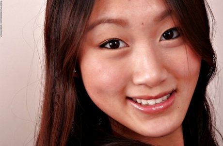 asian face xxx gallery