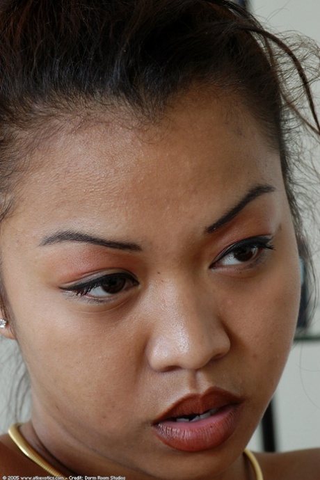 asian face erotic pic