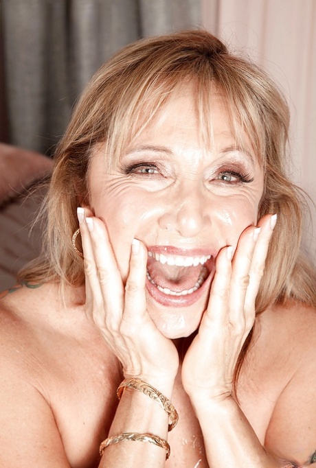 soin du visage de grand-mère érotique sympa galeries